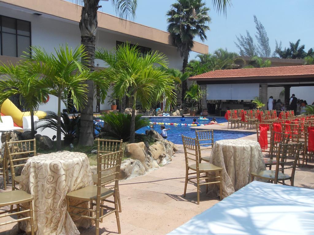 Hotel Poza Rica Inn Экстерьер фото